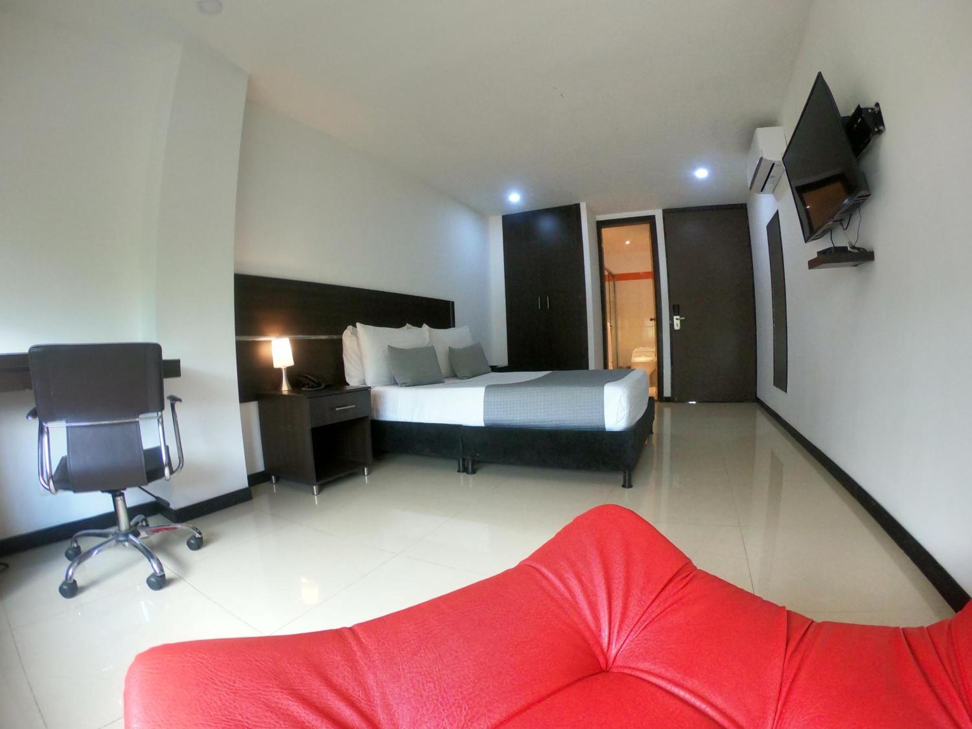 Diagonal Hotel Chipichape Cali Exterior foto